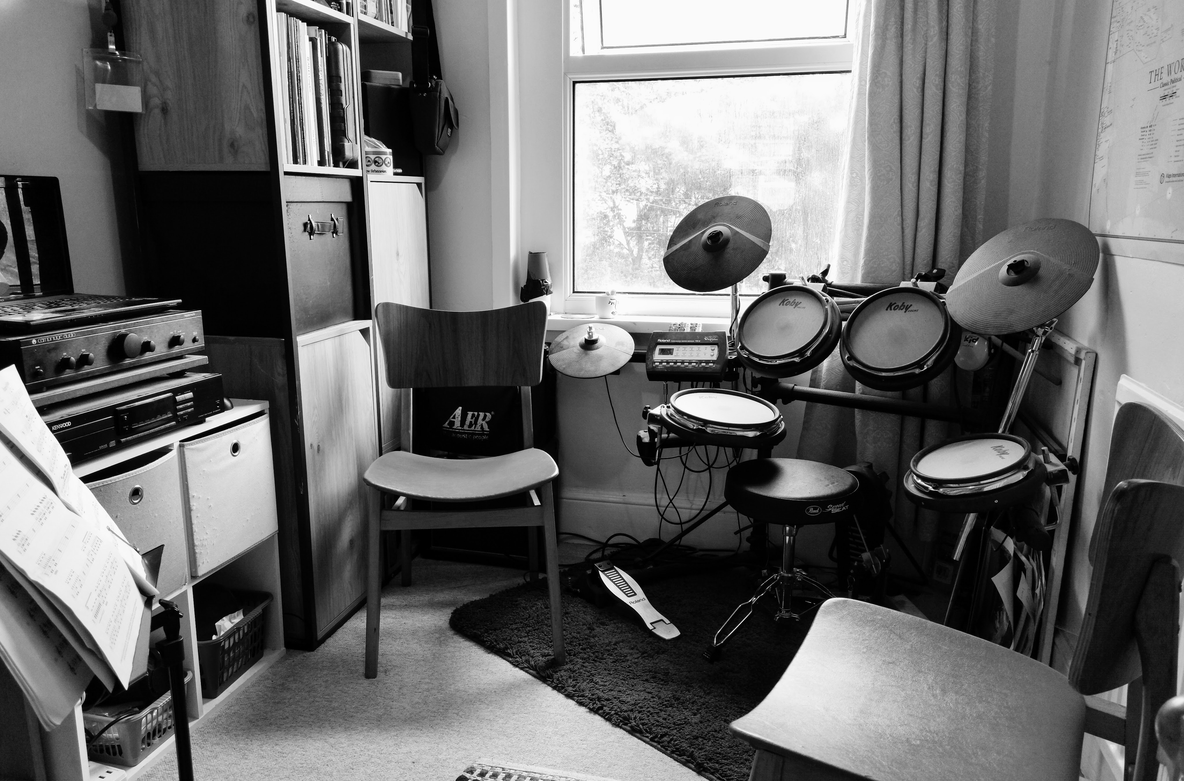 Guitar lessons and teacher in Devizes