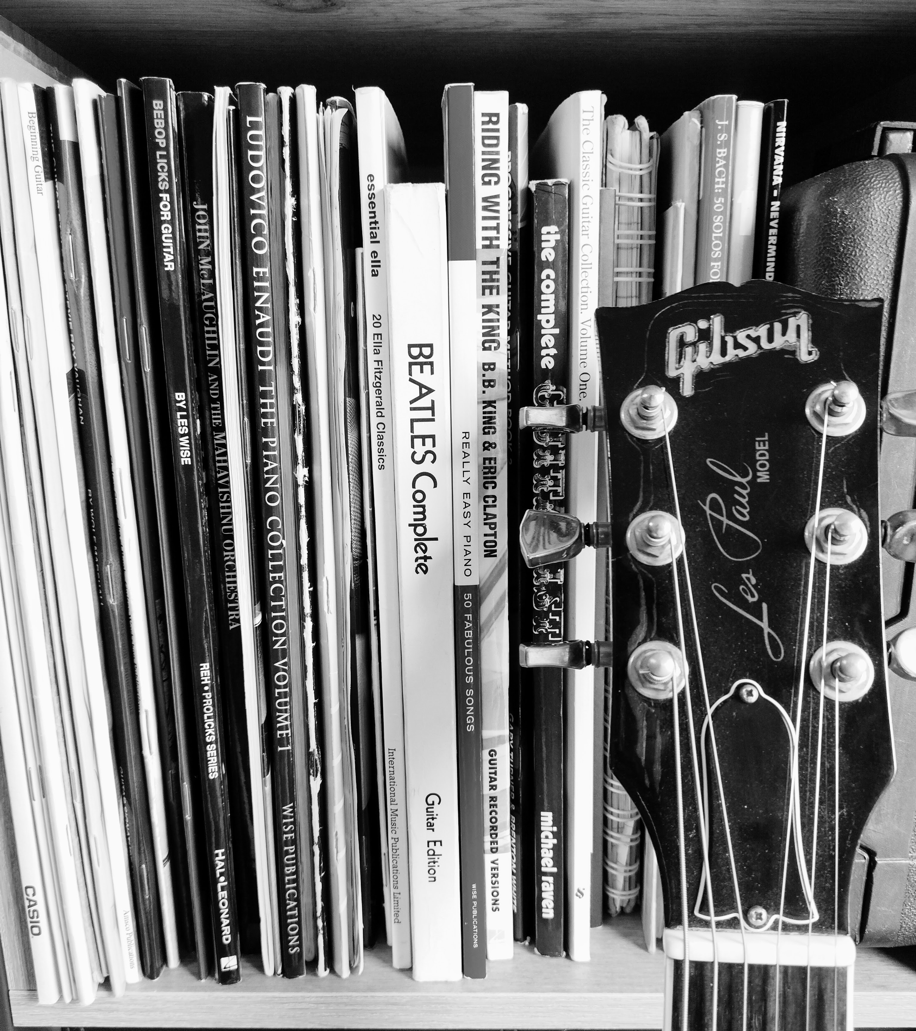 Guitar lessons and teacher in Calne